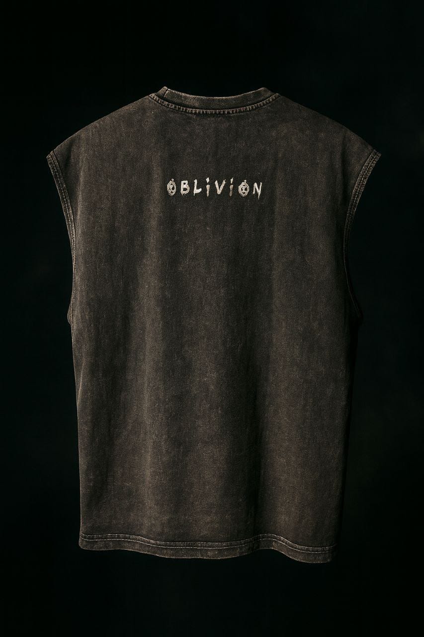 REBEL HAND TEE