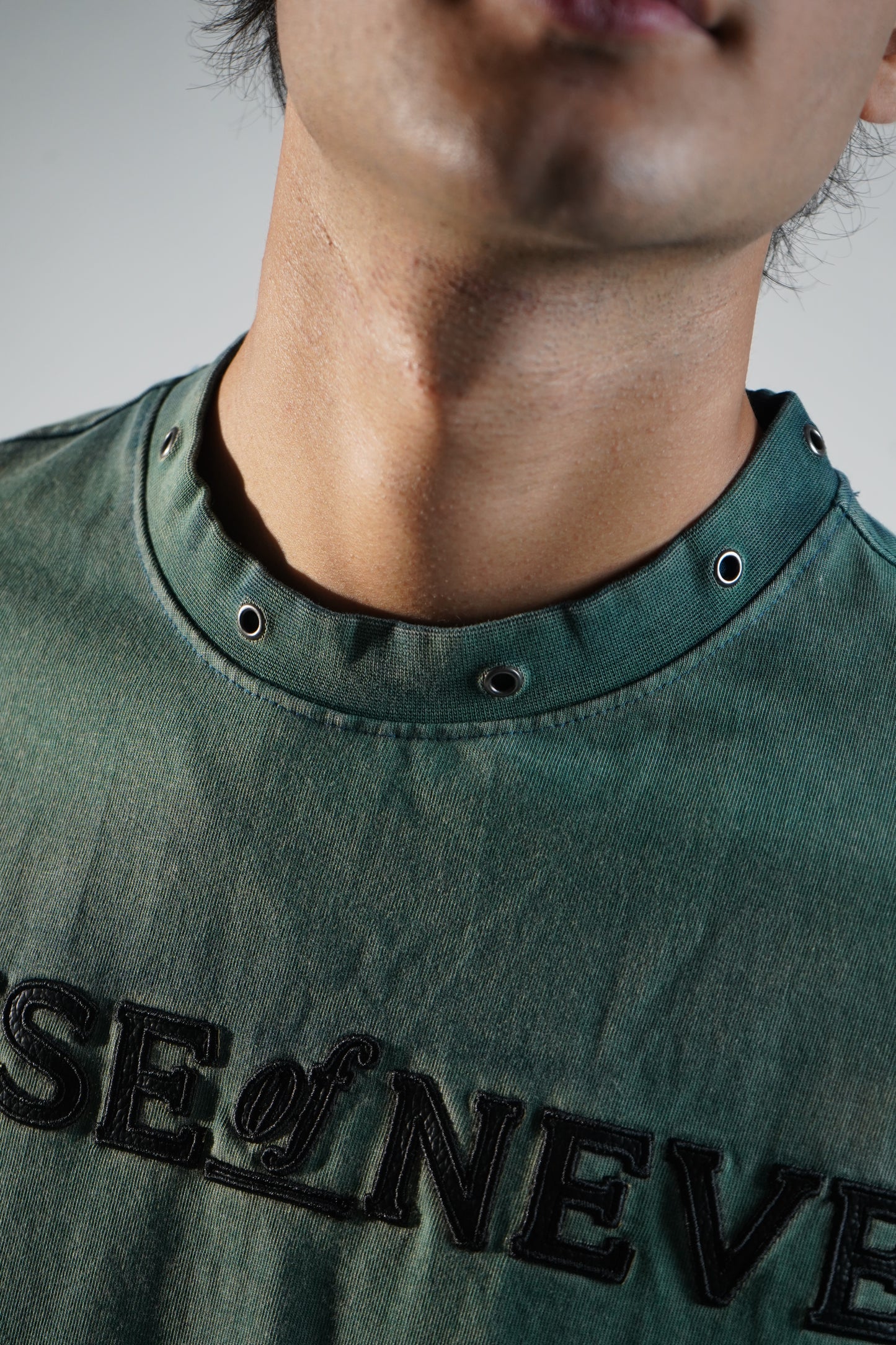 grummet collar cyber grunge tee
