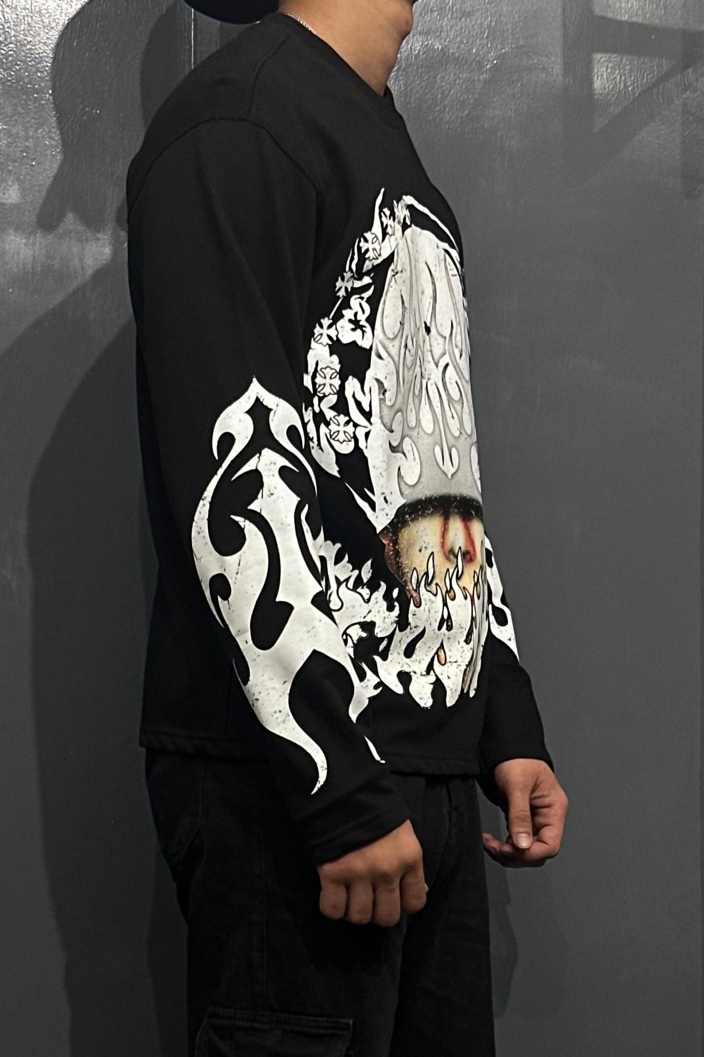 FLAME SAINT PRINT T-SHIRT
