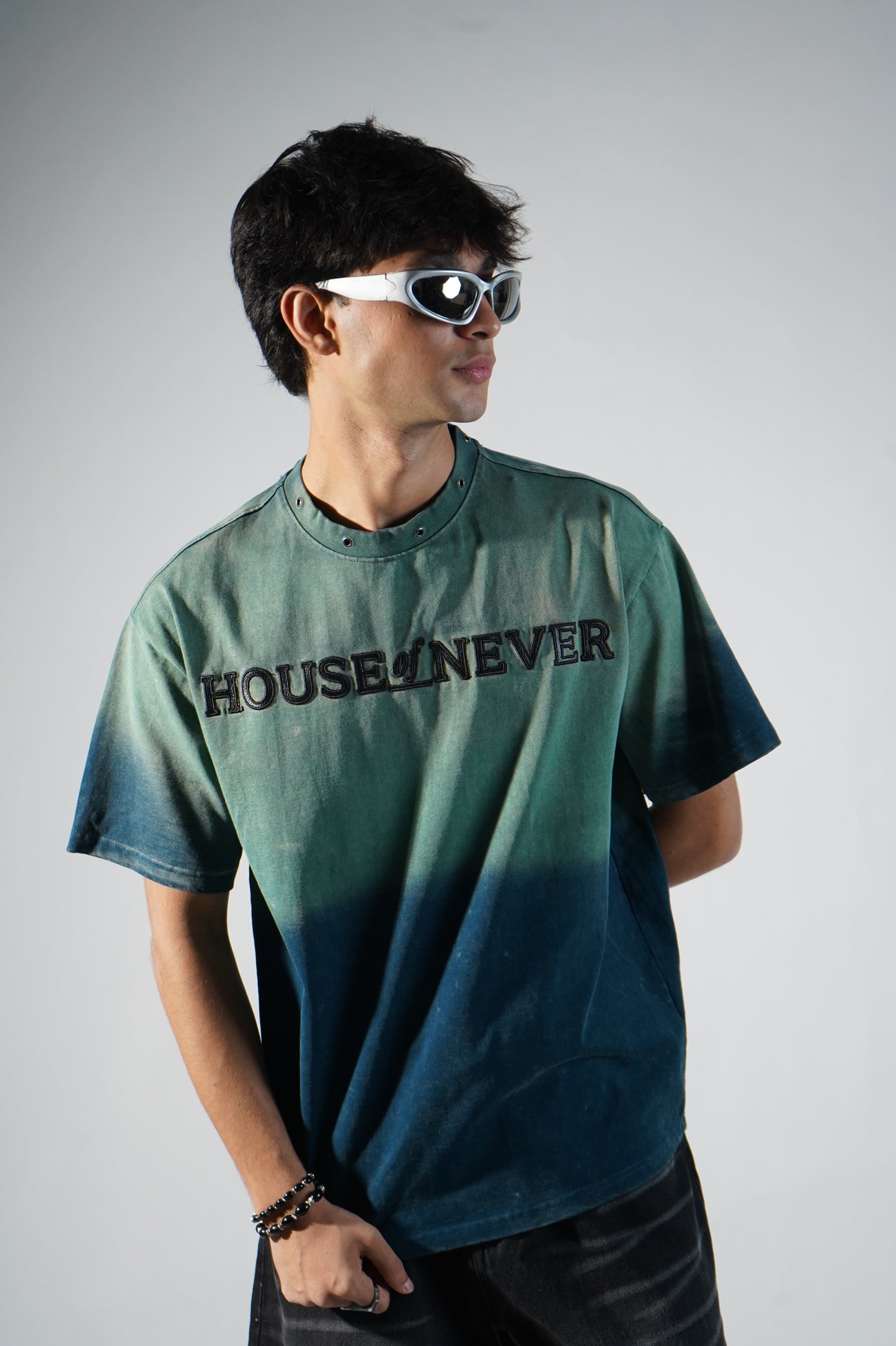 grummet collar cyber grunge tee